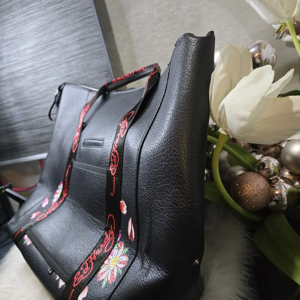 Ed Hardy Large Weekender Faux Leather Bag in Love Kills Slowly New